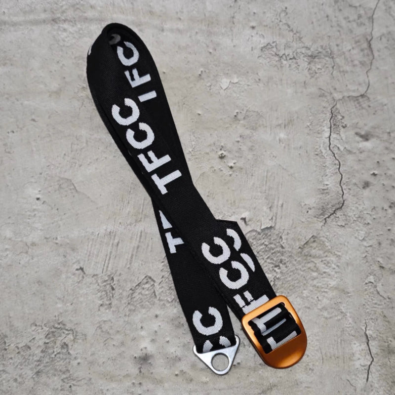 A strap as strong as Superman.